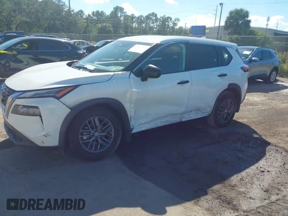 ✅ 2021 Nissan Rogue S • VIN: 5N1AT3AA3MC823302 • Lot: 43502339. Listed on IAAI with 74,113 mi. Free auction sales archive from the USA and detailed vehicle history report at DreamBid. Image 2.