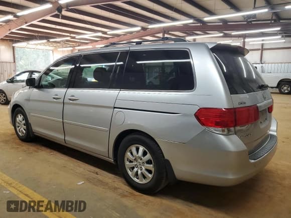 ✅ 2010 Honda Odyssey EX • VIN: 5FNRL3H48AB018692 • Lot: 85643325. Listed on Copart with 161,959 mi. Free auction sales archive from the USA and detailed vehicle history report at DreamBid. Image 2.