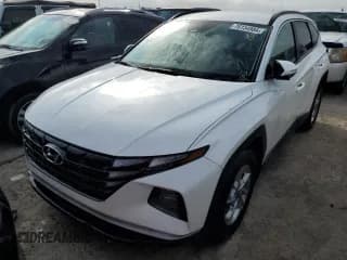✅ 2022 Hyundai Tucson SEL • VIN: 5NMJB3AE7NH154920 • Lot: 76134984. Wystawiony na Copart z przebiegiem Nie podano. Bezpłatny archiwum sprzedaży aukcyjnych z USA i szczegółowy raport historii pojazdu na DreamBid. Zdjęcie 1.