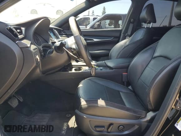 ✅ 2023 Infiniti QX50 Sport • VIN: 3PCAJ5FA8PF116427 • Lot: 56486685. Wystawiony na Copart z przebiegiem 34 769 mil. Bezpłatny archiwum sprzedaży aukcyjnych z USA i szczegółowy raport historii pojazdu na DreamBid. Zdjęcie 7.