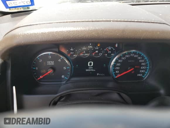 2019 Chevrolet Tahoe Premier z VIN 1GNSKCKJ3KR295868, wystawiony jako Copart lot #53320585 z przebiegiem 90 370 mil mil oraz Szkoda całkowita • Salvage title. Historia ofert i sprzedaży dostępna na DreamBid. Obrazek 9.