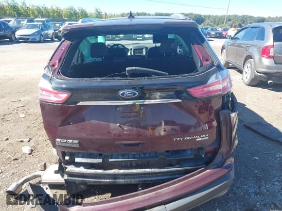 ✅ 2019 Ford Edge Titanium • VIN: 2FMPK3K92KBB26315 • Лот: 43397235. Опубликован ранее на IAAI с пробегом 63 245 миль. Бесплатный доступ к архиву аукционных продаж из США и подробный отчёт об истории автомобиля на DreamBid. Изображение 16.