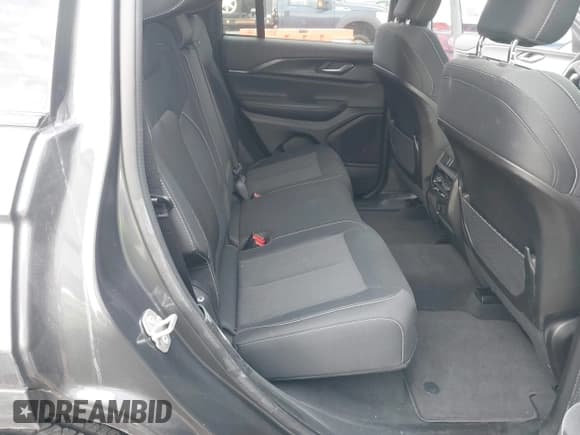 ✅ 2024 Jeep Grand Cherokee Altitude X • VIN: 1C4RJHAGXRC176984 • Лот: 43844660. Опубликован ранее на IAAI с пробегом 4 547 миль. Бесплатный доступ к архиву аукционных продаж из США и подробный отчёт об истории автомобиля на DreamBid. Изображение 8.