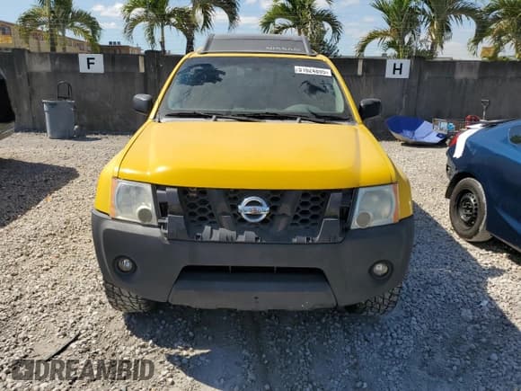 ✅ 2005 Nissan Xterra S • VIN: 5N1AN08U05C631796 • Lot: 51624895. Wystawiony na Copart z przebiegiem 156 430 mil. Bezpłatny archiwum sprzedaży aukcyjnych z USA i szczegółowy raport historii pojazdu na DreamBid. Zdjęcie 5.