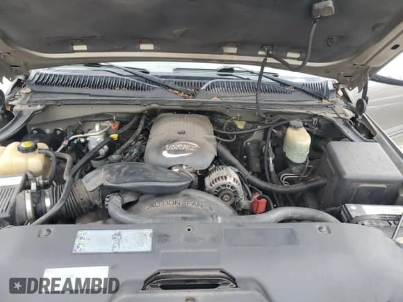 ✅ 2001 GMC Sierra 1500HD SLE • VIN: 1GTGK13UX1F203117 • Lot: 46486815. Listed on Copart with 295,598 mi. Free auction sales archive from the USA and detailed vehicle history report at DreamBid. Image 11.