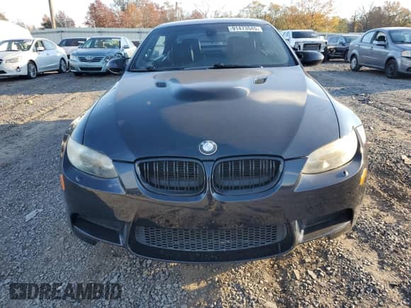 2008 BMW 3 Series M3 z VIN WBSWL935X8P331533, wystawiony jako Copart lot #91473545 z przebiegiem 105 128 mil mil oraz Czysty tytuł • Clean title. Historia ofert i sprzedaży dostępna na DreamBid. Obrazek 5.