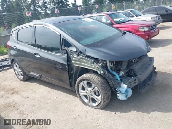 ✅ 2017 Chevrolet Bolt EV LT • VIN: 1G1FW6S09H4178107 • Lot: 42228597. Wystawiony na IAAI z przebiegiem 66 942 mil. Bezpłatny archiwum sprzedaży aukcyjnych z USA i szczegółowy raport historii pojazdu na DreamBid. Zdjęcie 1.