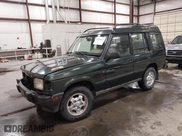 ✅ 1996 Land Rover Discovery SD • VIN: SALJY1241TA515440 • Лот: 42960663. Опубликован ранее на IAAI с пробегом 179 911 миль. Бесплатный доступ к архиву аукционных продаж из США и подробный отчёт об истории автомобиля на DreamBid. Изображение 18.