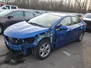 ✅ 2017 Chevrolet Cruze LT • VIN: 1G1BE5SM0H7216627 • Lot: 38273853. Listed on Copart with 51,798 mi. Free auction sales archive from the USA and detailed vehicle history report at DreamBid. Image 1.