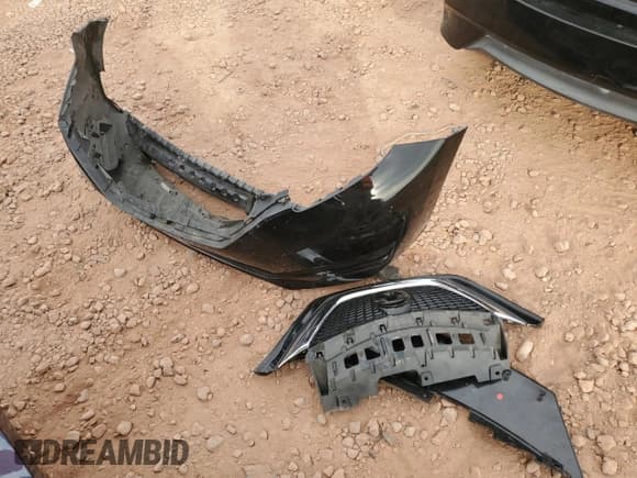 ✅ 2019 Nissan Note SV • VIN: 3N1CE2CP6KL356559 • Lot: 90926925. Listed on Copart with 77,964 mi. Free auction sales archive from the USA and detailed vehicle history report at DreamBid. Image 12.