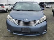 ✅ 2017 Toyota Sienna XLE • VIN: 5TDYZ3DC3HS781989 • Lot: 93470555. Listed on Copart with 68,810 mi. Free auction sales archive from the USA and detailed vehicle history report at DreamBid. Image 5.
