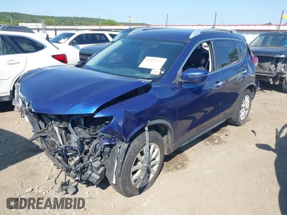 ✅ 2018 Nissan Rogue SV • VIN: JN8AT2MT8JW454687 • Lot: 43127372. Wystawiony na IAAI z przebiegiem 158 420 mil. Bezpłatny archiwum sprzedaży aukcyjnych z USA i szczegółowy raport historii pojazdu na DreamBid. Zdjęcie 18.