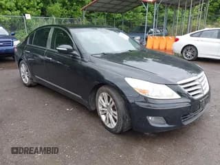 ✅ 2009 Hyundai Genesis • VIN: KMHGC46F59U051875 • Лот: 42325230. Опубликован ранее на IAAI с пробегом 192 536 миль. Бесплатный доступ к архиву аукционных продаж из США и подробный отчёт об истории автомобиля на DreamBid. Изображение 1.