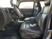 ✅ 2007 Hummer H3 SUV • VIN: 5GTDN13E778212687 • Lot: 92744285. Wystawiony na Copart z przebiegiem 222 280 mil. Bezpłatny archiwum sprzedaży aukcyjnych z USA i szczegółowy raport historii pojazdu na DreamBid. Zdjęcie 7.