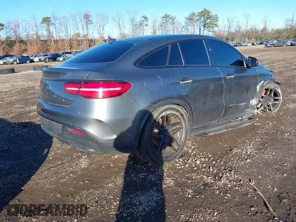 ✅ 2018 Mercedes-Benz GLE 43 AMG • VIN: 4JGED6EB8JA112754 • Lot: 43733745. Listed on IAAI with 93,792 mi. Free auction sales archive from the USA and detailed vehicle history report at DreamBid. Image 4.