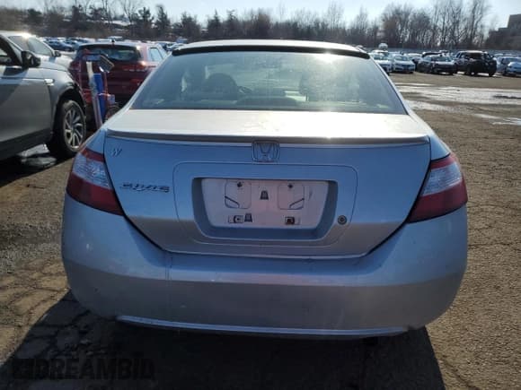 ✅ 2006 Honda Civic DX • VIN: 2HGFG12276H511530 • Лот: 42309975. Опубликован ранее на Copart с пробегом 173 540 миль. Бесплатный доступ к архиву аукционных продаж из США и подробный отчёт об истории автомобиля на DreamBid. Изображение 6.