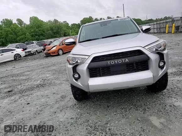 ✅ 2022 Toyota 4Runner SR5 Premium • VIN: JTENU5JR3N6072010 • Lot: 56850915. Listed on Copart with 25,294 mi. Free auction sales archive from the USA and detailed vehicle history report at DreamBid. Image 14.