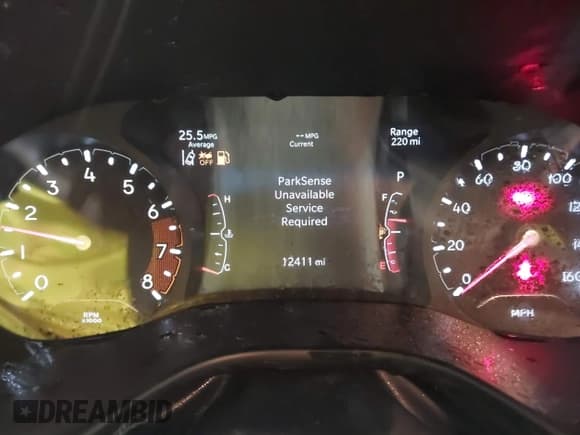 ✅ 2024 Jeep Compass Limited • VIN: 3C4NJDCN7RT584849 • Lot: 41545117. Wystawiony na IAAI z przebiegiem 12 411 mil. Bezpłatny archiwum sprzedaży aukcyjnych z USA i szczegółowy raport historii pojazdu na DreamBid. Zdjęcie 7.