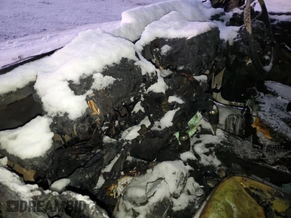 ✅ 2014 Jeep Wrangler Unlimited Sport RHD • VIN: 1C4BJWKG2EL284210 • Lot: 85951784. Wystawiony na Copart z przebiegiem Nie podano. Bezpłatny archiwum sprzedaży aukcyjnych z USA i szczegółowy raport historii pojazdu na DreamBid. Zdjęcie 9.