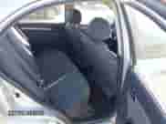 2007 Chevrolet Aveo LS z VIN KL1TD56657B150282, wystawiony jako IAAI lot #41416393 z przebiegiem 74 809 mil mil oraz . Historia ofert i sprzedaży dostępna na DreamBid. Obrazek 8.