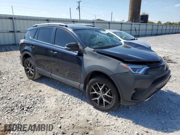 ✅ 2017 Toyota RAV4 SE • VIN: JTMNFREV2HD107309 • Лот: 85133765. Опубликован ранее на Copart с пробегом 122 535 миль. Бесплатный доступ к архиву аукционных продаж из США и подробный отчёт об истории автомобиля на DreamBid. Изображение 4.