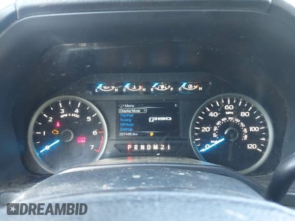 ✅ 2015 Ford F-150 XLT • VIN: 1FTFX1EG8FFC71959 • Lot: 42117769. Listed on IAAI with 207,456 mi. Free auction sales archive from the USA and detailed vehicle history report at DreamBid. Image 7.