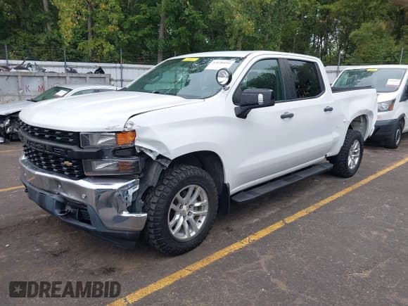✅ 2019 Chevrolet Silverado 1500 Work Truck • VIN: 1GCUYAEF9KZ338038 • Lot: 43120191. Wystawiony na IAAI z przebiegiem 100 266 mil. Bezpłatny archiwum sprzedaży aukcyjnych z USA i szczegółowy raport historii pojazdu na DreamBid. Zdjęcie 22.