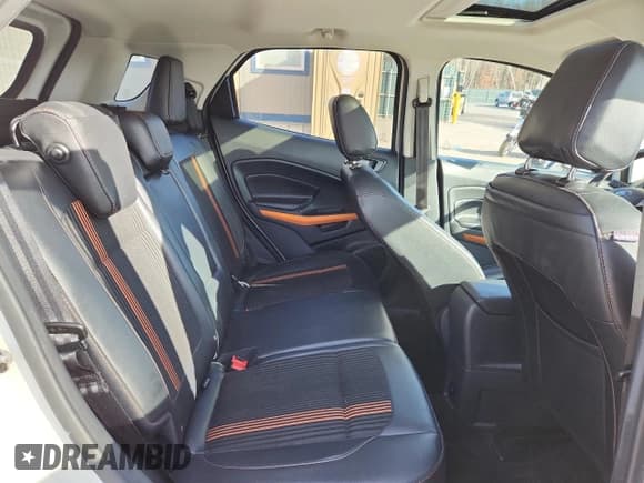 ✅ 2018 Ford EcoSport SES • VIN: MAJ6P1CLXJC171958 • Лот: 92606935. Опубликован ранее на Copart с пробегом 75 490 миль. Бесплатный доступ к архиву аукционных продаж из США и подробный отчёт об истории автомобиля на DreamBid. Изображение 11.