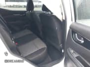 ✅ 2017 Nissan Rogue S • VIN: JN1BJ1CP5HW011012 • Лот: 42499418. Опубликован ранее на IAAI с пробегом 87 863 миль. Бесплатный доступ к архиву аукционных продаж из США и подробный отчёт об истории автомобиля на DreamBid. Изображение 8.