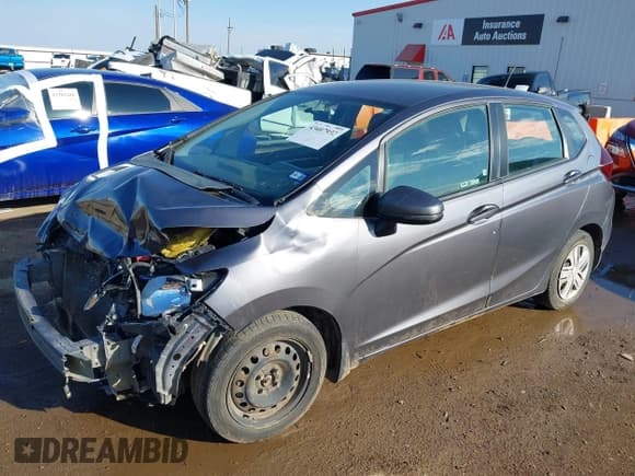 ✅ 2019 Honda Fit LX • VIN: 3HGGK5H45KM719338 • Lot: 43407932. Wystawiony na IAAI z przebiegiem 124 059 mil. Bezpłatny archiwum sprzedaży aukcyjnych z USA i szczegółowy raport historii pojazdu na DreamBid. Zdjęcie 2.