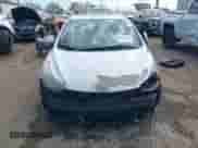 2013 Hyundai Elantra GS z VIN KMHDH6AE1DU013129, wystawiony jako IAAI lot #43430276 z przebiegiem 183 292 mil mil oraz . Historia ofert i sprzedaży dostępna na DreamBid. Obrazek 13.