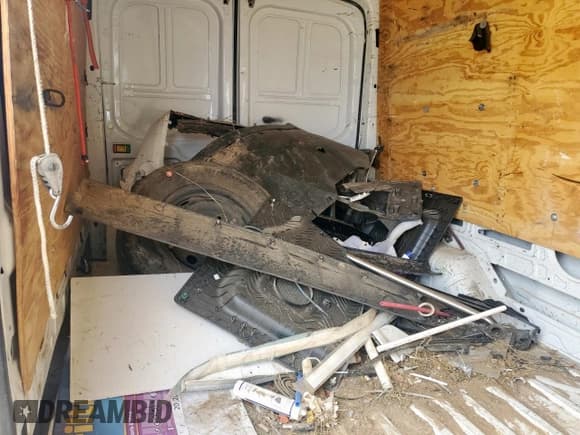 ✅ 2016 Ford Transit Cargo • VIN: 1FTYR2CG6GKB17724 • Лот: 58246195. Опубликован ранее на Copart с пробегом Не указан. Бесплатный доступ к архиву аукционных продаж из США и подробный отчёт об истории автомобиля на DreamBid. Изображение 10.