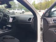 ✅ 2019 Jeep Grand Cherokee Upland • VIN: 1C4RJFAG8KC541396 • Lot: 42217719. Listed on IAAI with 72,466 mi. Free auction sales archive from the USA and detailed vehicle history report at DreamBid. Image 5.