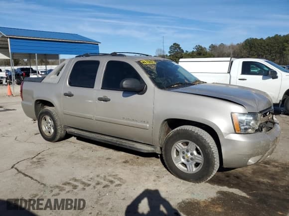 ✅ 2008 Chevrolet Avalanche 1LT • VIN: 3GNEC12J28G225978 • Лот: 89060975. Опубликован ранее на Copart с пробегом 237 658 миль. Бесплатный доступ к архиву аукционных продаж из США и подробный отчёт об истории автомобиля на DreamBid. Изображение 4.