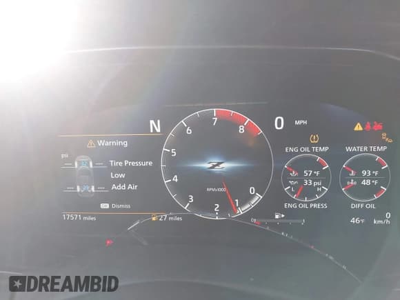 ✅ 2024 Nissan Z Performance • VIN: JN1BZ4BH5RM364352 • Lot: 43671444. Wystawiony na IAAI z przebiegiem 17 571 mil. Bezpłatny archiwum sprzedaży aukcyjnych z USA i szczegółowy raport historii pojazdu na DreamBid. Zdjęcie 7.