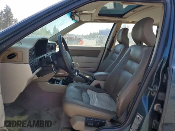 ✅ 1995 Volvo 850 • VIN: YV1LS5505S2223259 • Lot: 54256805. Listed on Copart with 231,681 mi. Free auction sales archive from the USA and detailed vehicle history report at DreamBid. Image 7.