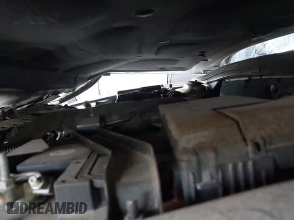 ✅ 2016 Chevrolet Cruze LS • VIN: 1G1PC5SH6G7157628 • Lot: 43152904. Listed on IAAI with 122,661 mi. Free auction sales archive from the USA and detailed vehicle history report at DreamBid. Image 10.