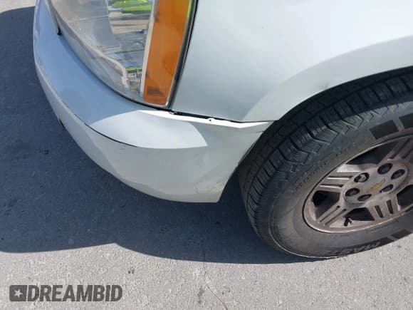 ✅ 2007 Chevrolet Tahoe LS • VIN: 1GNFC13C07J241212 • Lot: 42796046. Wystawiony na IAAI z przebiegiem 208 009 mil. Bezpłatny archiwum sprzedaży aukcyjnych z USA i szczegółowy raport historii pojazdu na DreamBid. Zdjęcie 13.