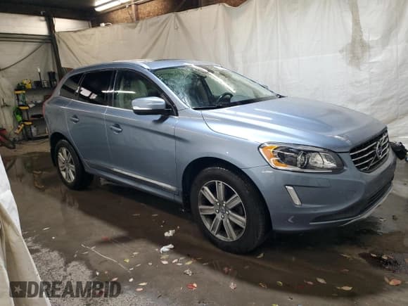 ✅ 2017 Volvo XC60 Inscription • VIN: YV440MRU7H2091439 • Lot: 92261285. Listed on Copart with 63,773 mi. Free auction sales archive from the USA and detailed vehicle history report at DreamBid. Image 4.
