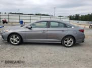 ✅ 2018 Hyundai Sonata Limited • VIN: 5NPE34AF0JH629379 • Lot: 62841232. Listed on Copart with 28,829 mi. Free auction sales archive from the USA and detailed vehicle history report at DreamBid. Image 9.