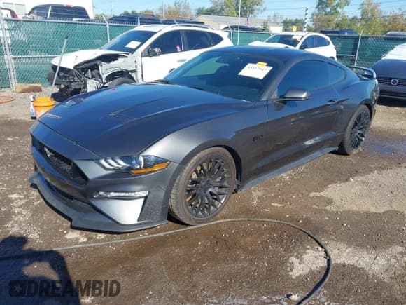 ✅ 2019 Ford Mustang GT Premium • VIN: 1FA6P8CF3K5199139 • Лот: 43417947. Опубликован ранее на IAAI с пробегом 73 386 миль. Бесплатный доступ к архиву аукционных продаж из США и подробный отчёт об истории автомобиля на DreamBid. Изображение 2.