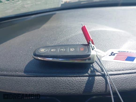 ✅ 2015 Lincoln MKS • VIN: 1LNHL9DK2FG608494 • Лот: 42888193. Опубликован ранее на IAAI с пробегом 172 116 миль. Бесплатный доступ к архиву аукционных продаж из США и подробный отчёт об истории автомобиля на DreamBid. Изображение 11.