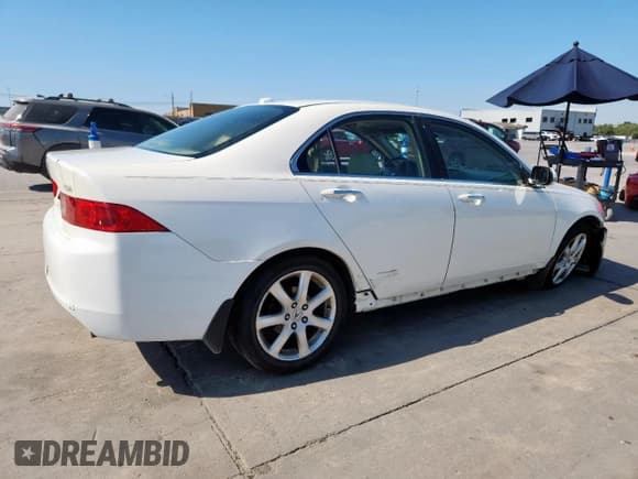 ✅ 2005 Acura TSX • VIN: JH4CL96935C009732 • Lot: 86510765. Listed on Copart with 196,686 mi. Free auction sales archive from the USA and detailed vehicle history report at DreamBid. Image 3.