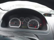 ✅ 2008 Chevrolet Aveo LS • VIN: KL1TD56618B047314 • Lot: 41628910. Wystawiony na IAAI z przebiegiem 72 802 mil. Bezpłatny archiwum sprzedaży aukcyjnych z USA i szczegółowy raport historii pojazdu na DreamBid. Zdjęcie 7.