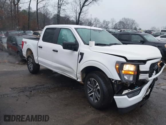 ✅ 2023 Ford F-150 XL • VIN: 1FTFW1E50PKF69254 • Lot: 41394098. Wystawiony na IAAI z przebiegiem 36 819 mil. Bezpłatny archiwum sprzedaży aukcyjnych z USA i szczegółowy raport historii pojazdu na DreamBid. Zdjęcie 1.
