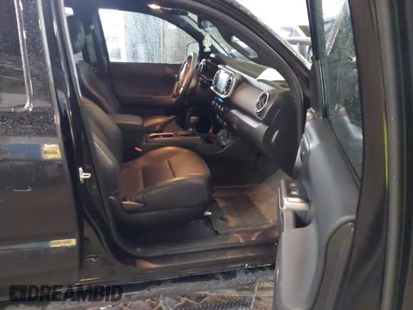 ✅ 2023 Toyota Tacoma SR • VIN: 3TMCZ5AN1PM583518 • Lot: 41842903. Listed on IAAI with 24,204 mi. Free auction sales archive from the USA and detailed vehicle history report at DreamBid. Image 5.