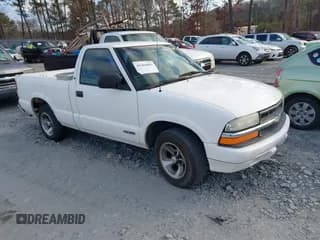 ✅ 2000 Chevrolet S-10 LS • VIN: 1GCCS1459YK284084 • Лот: 41264083. Опубликован ранее на IAAI с пробегом 218 911 миль. Бесплатный доступ к архиву аукционных продаж из США и подробный отчёт об истории автомобиля на DreamBid. Изображение 1.