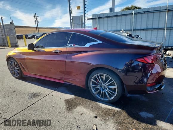 ✅ 2017 Infiniti Q60 Red Sport 400 • VIN: JN1FV7EL3HM701520 • Lot: 93508755. Wystawiony na Copart z przebiegiem 107 886 mil. Bezpłatny archiwum sprzedaży aukcyjnych z USA i szczegółowy raport historii pojazdu na DreamBid. Zdjęcie 2.