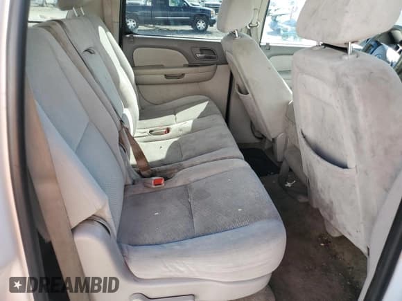 ✅ 2007 Chevrolet Suburban LTZ • VIN: 3GNFC16J57G133101 • Lot: 58962725. Listed on Copart with 52,956 mi. Free auction sales archive from the USA and detailed vehicle history report at DreamBid. Image 11.