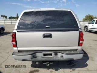 ✅ 2007 Chevrolet Silverado 1500 Work Truck • VIN: 1GCEC19V87Z207419 • Lot: 72619724. Listed on Copart with 122,045 mi. Free auction sales archive from the USA and detailed vehicle history report at DreamBid. Image 6.